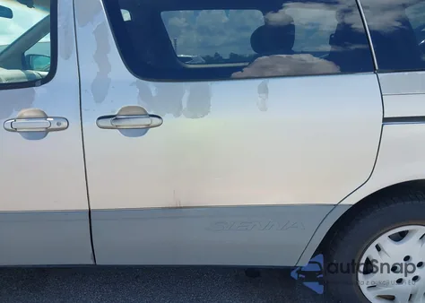 2001 Toyota Sienna Ce z USA, uszkodzony, nr VIN 4T3ZF19C51U405471